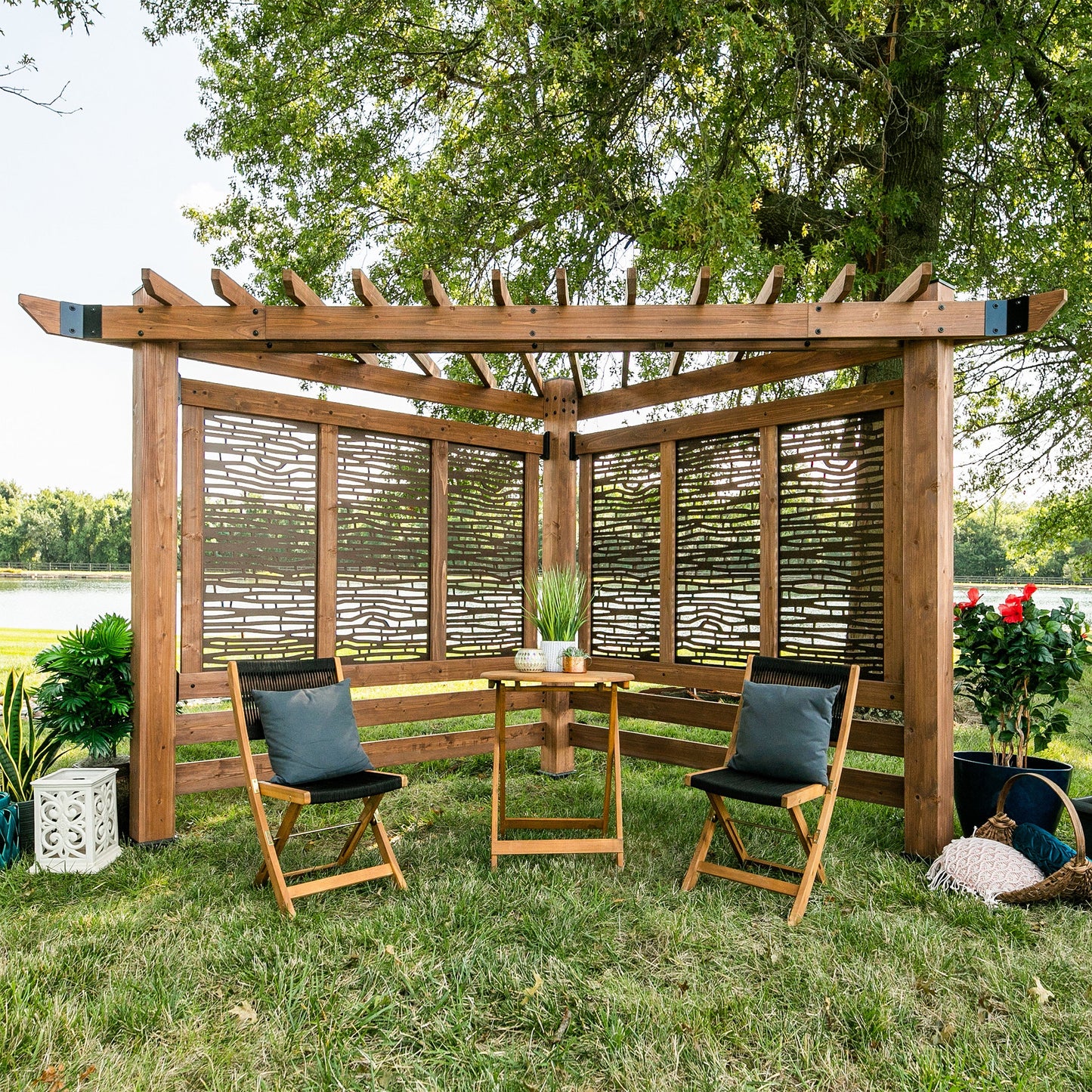 Verona Corner Pergola