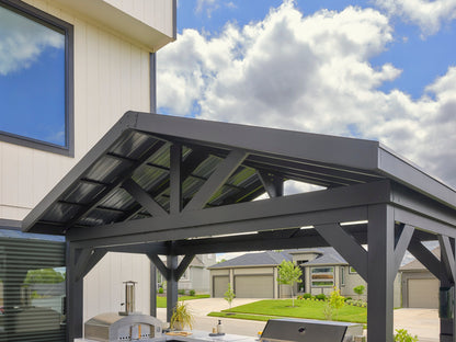 Lancaster | L-Shape Outdoor Kitchen with Built-In Grill & Pizza Oven