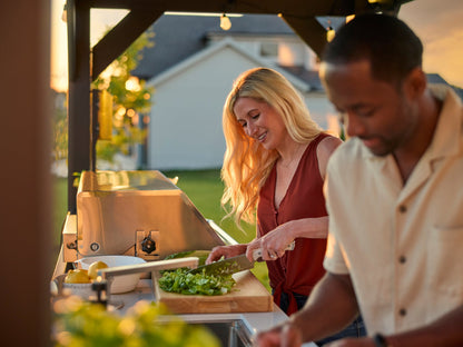 Lancaster | L-Shape Outdoor Kitchen with Built-In Grill & Pizza Oven