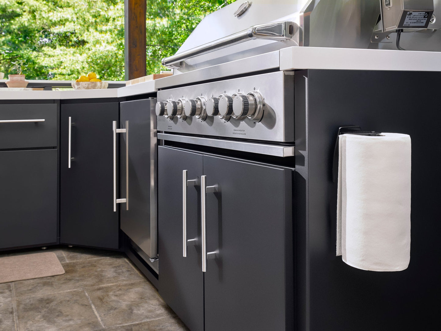 Emory | Corner Outdoor Kitchen Island with Bar Seating & Built-In Grill – Right